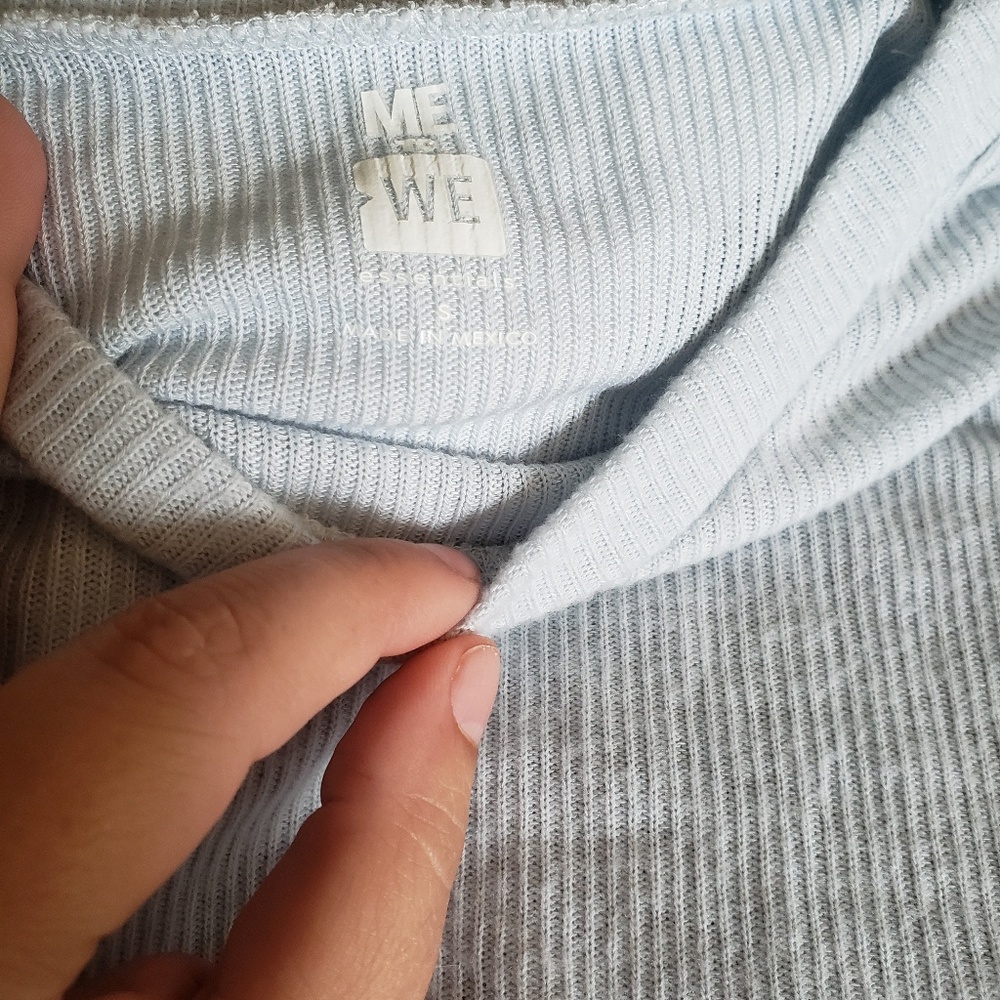 Sweater - Picture 2 of 2